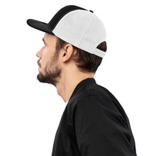 Load image into Gallery viewer, Beayou Trucker Cap
